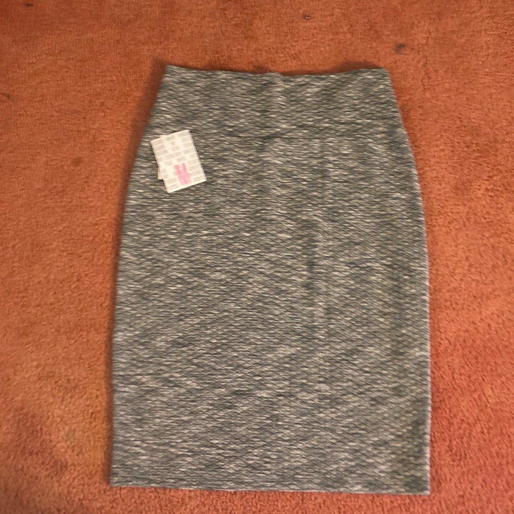 NWT Lula Roe Cassie pencil skirt
